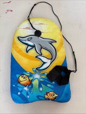 Kids swim float thing
